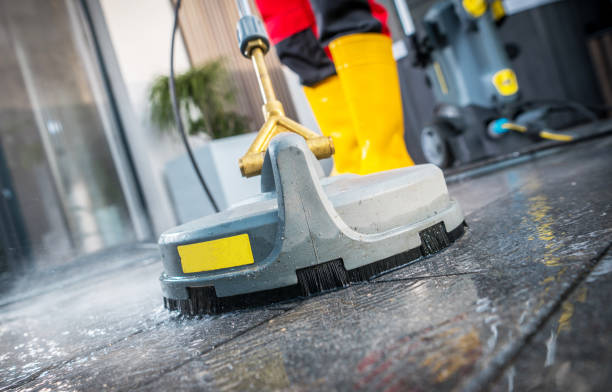 Best Roof Pressure Washing  in Highgrove, CA